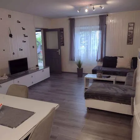In - Riviera 43221 Šibenik